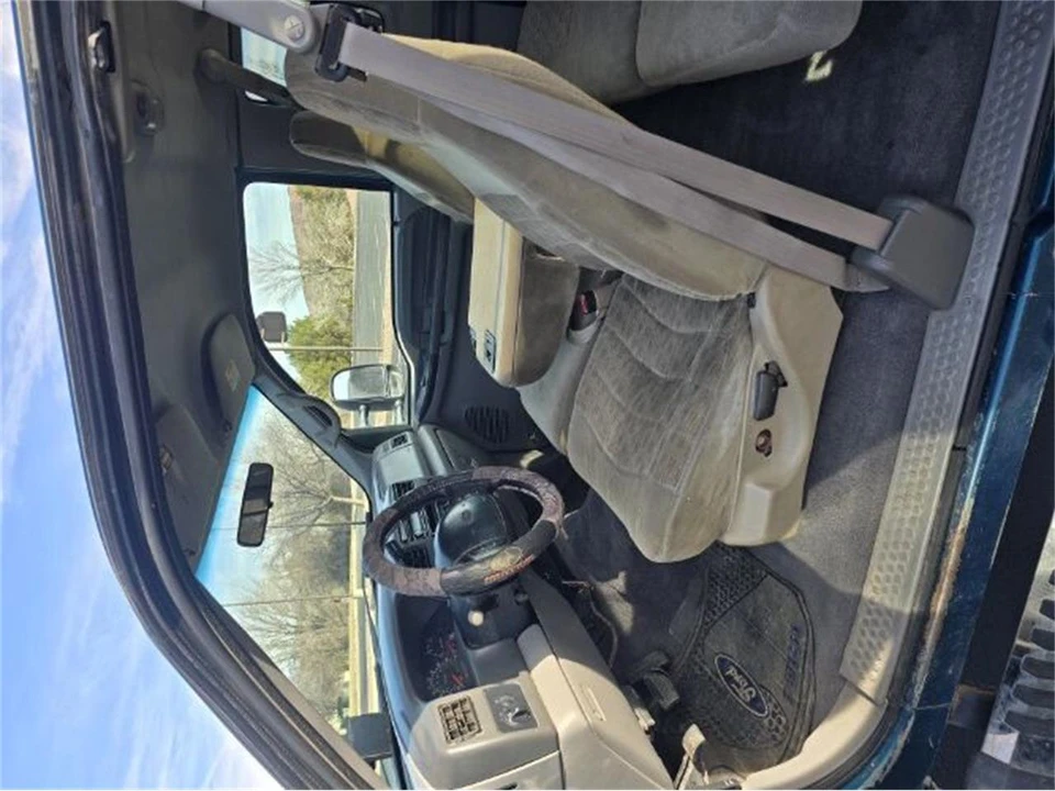 2000 Ford Super Duty 1st Gen - Image 10 of 20