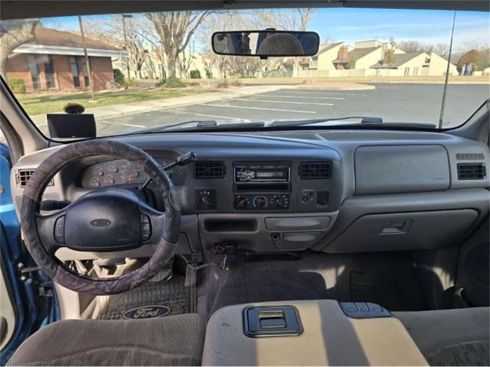 2000 Ford Super Duty 1st Gen - Image 11 of 20