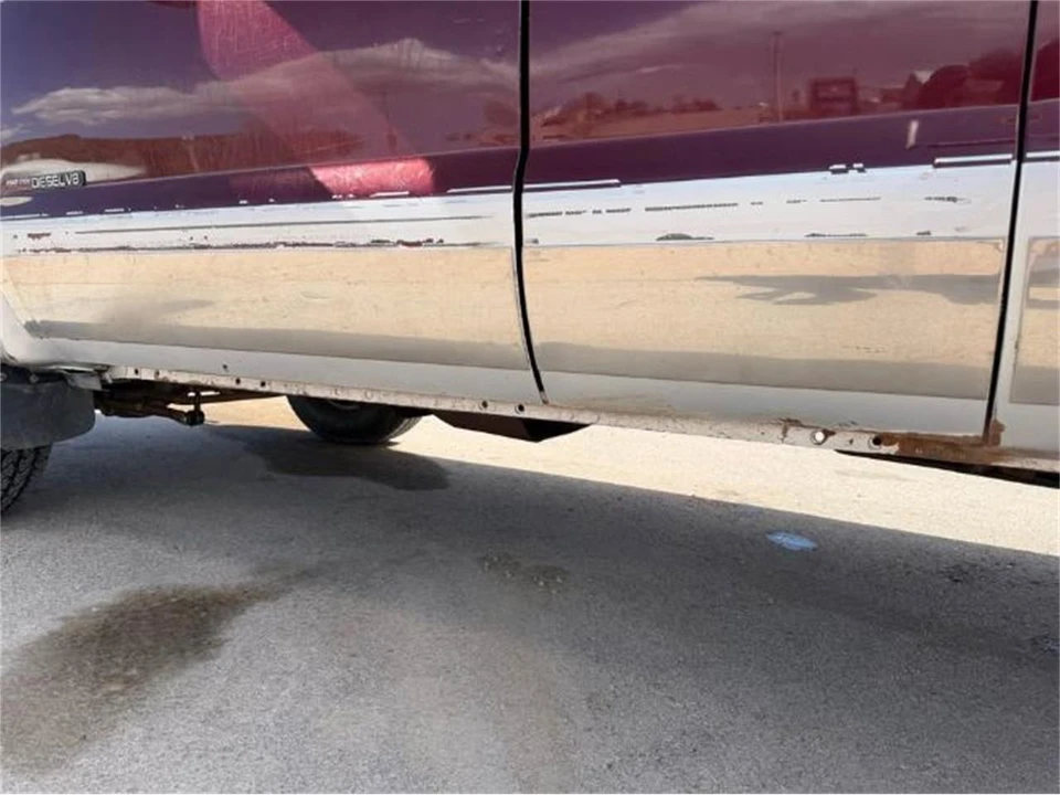 2000 Ford Super Duty 1st Gen - Image 5 of 19