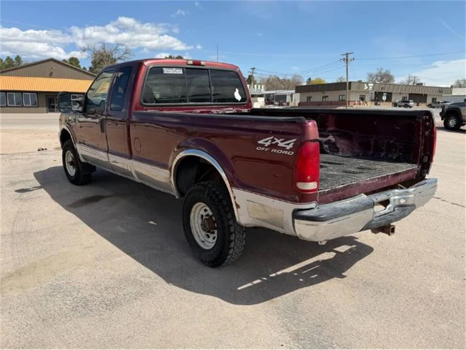 2000 Ford Super Duty 1st Gen - Image 16 of 19