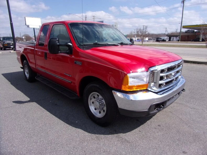 2000 Ford Super Duty 1st Gen - Image 11 of 24