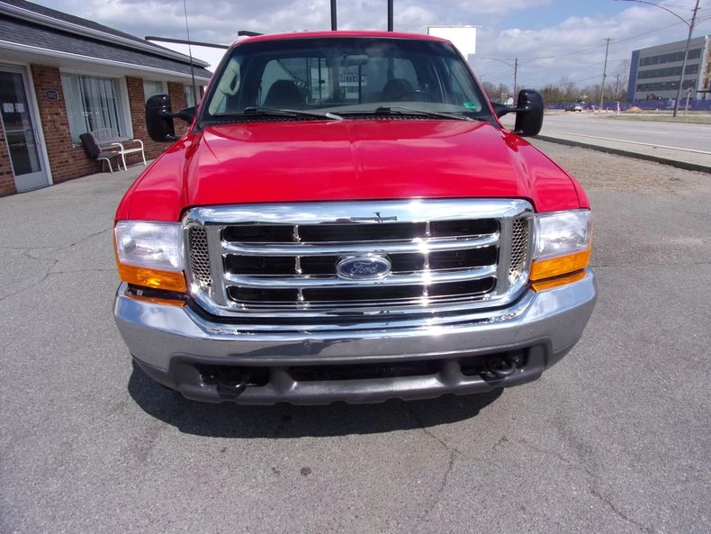 2000 Ford Super Duty 1st Gen - Image 12 of 24
