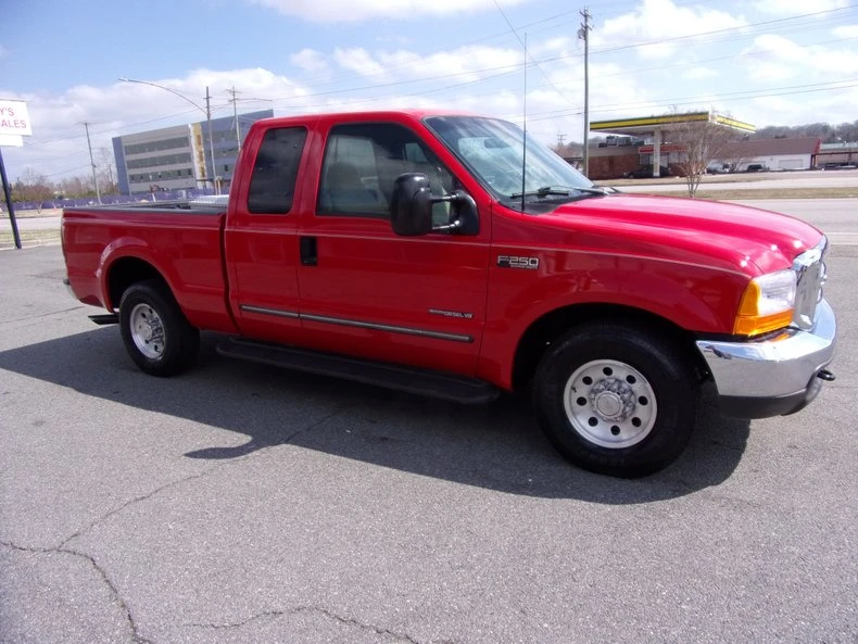 2000 Ford Super Duty 1st Gen - Image 10 of 24
