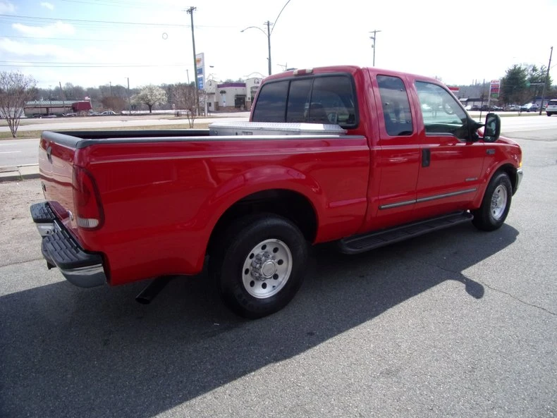 2000 Ford Super Duty 1st Gen - Image 8 of 24