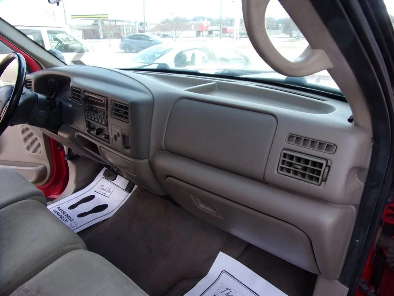 2000 Ford Super Duty 1st Gen - Image 19 of 24