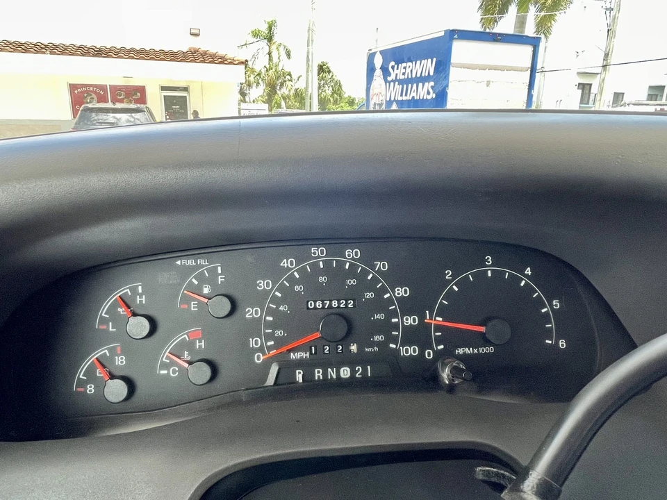 2000 Ford Super Duty 1st Gen - Image 10 of 20