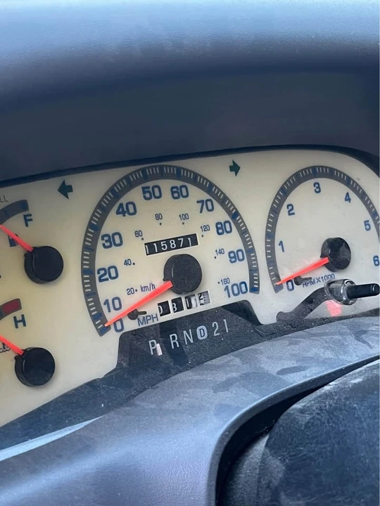 2000 Ford Super Duty 1st Gen - Image 17 of 19