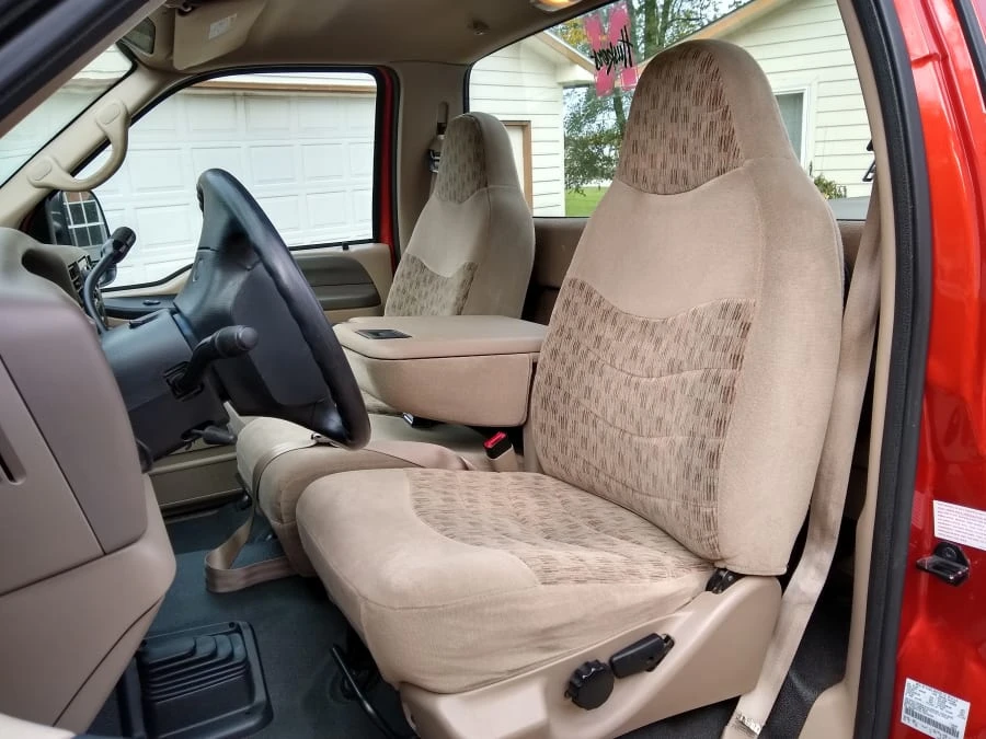 2000 Ford Super Duty 1st Gen - Image 3 of 12