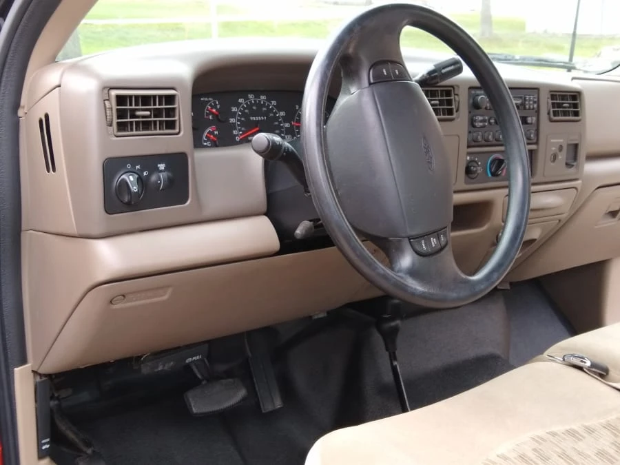 2000 Ford Super Duty 1st Gen - Image 5 of 12