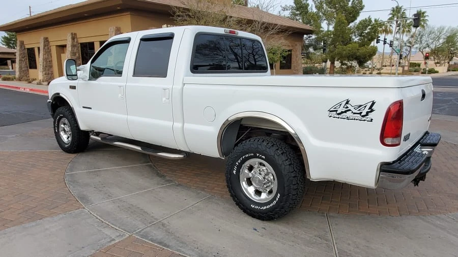 2000 Ford Super Duty 1st Gen - Image 3 of 14