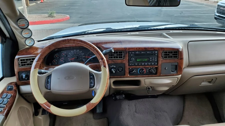 2000 Ford Super Duty 1st Gen - Image 5 of 14