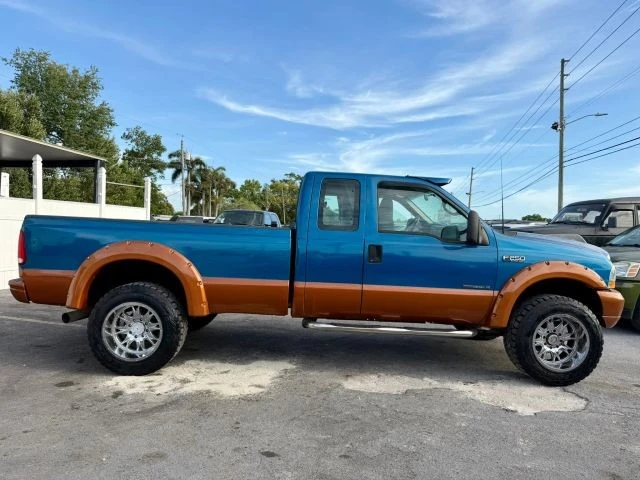 2000 Ford Super Duty 1st Gen - Image 4 of 17