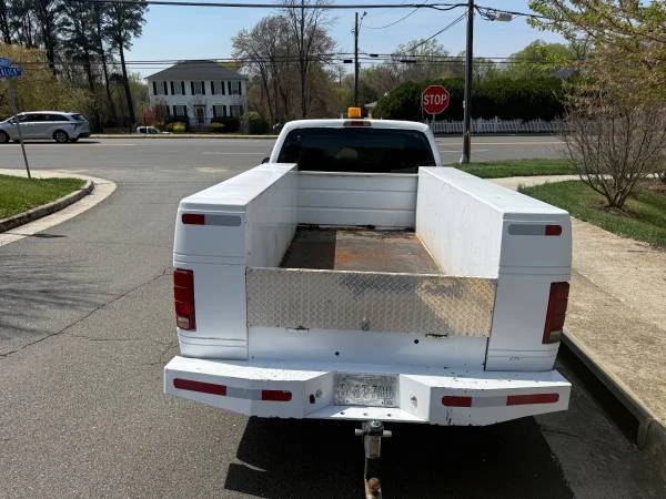 2000 Ford Super Duty 1st Gen - Image 2 of 11