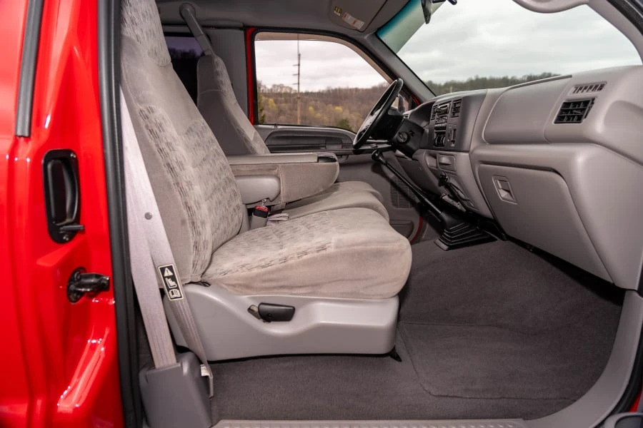 2000 Ford Super Duty 1st Gen - Image 22 of 28