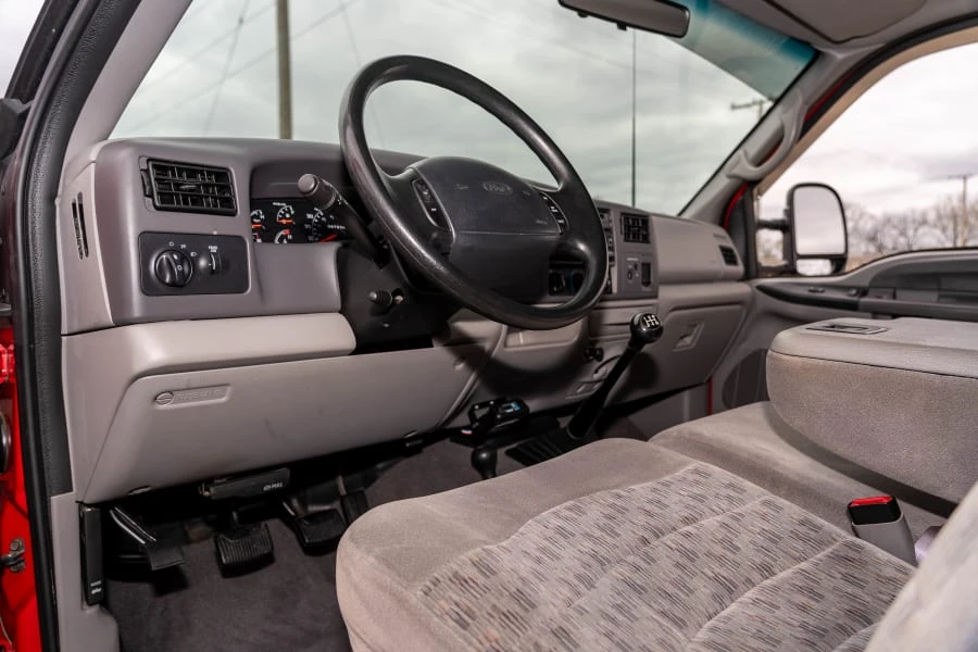 2000 Ford Super Duty 1st Gen - Image 19 of 28