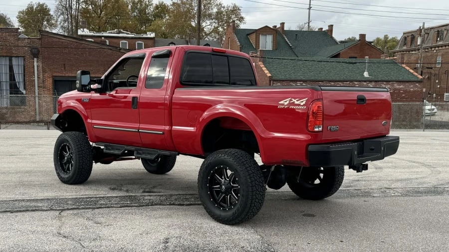 2000 Ford Super Duty 1st Gen - Image 3 of 9