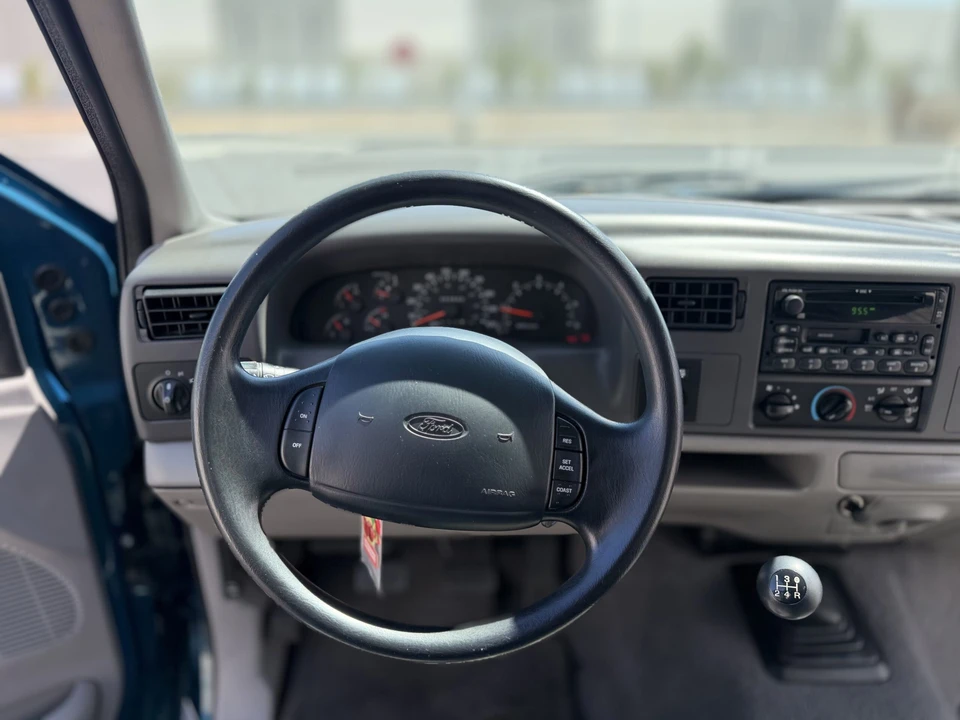 2000 Ford Super Duty 1st Gen - Image 14 of 25