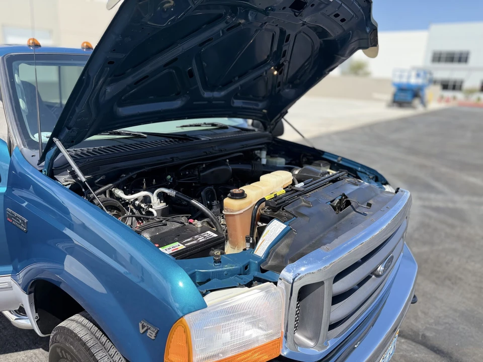2000 Ford Super Duty 1st Gen - Image 19 of 25