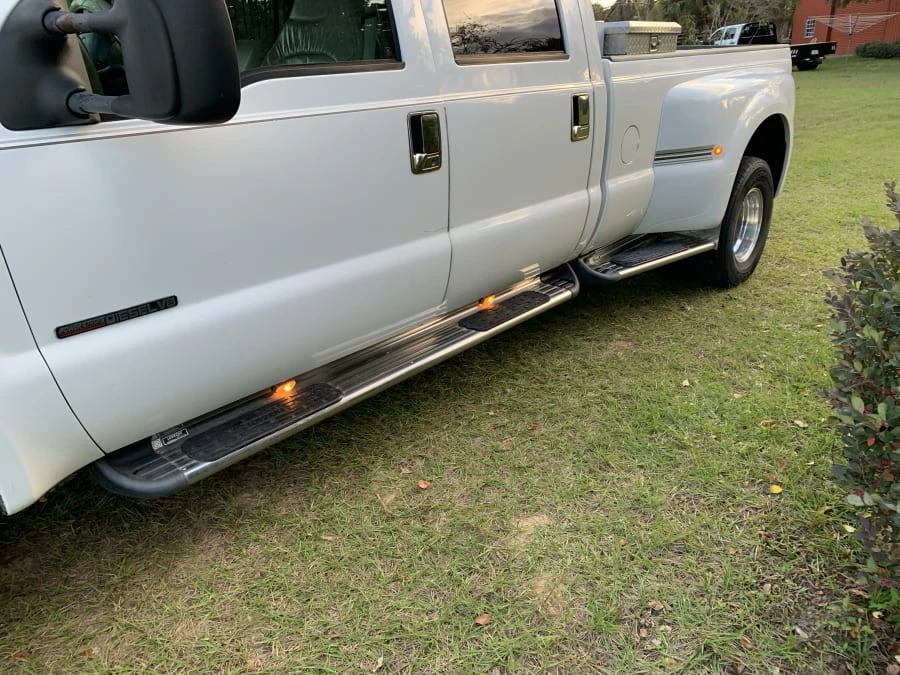 2000 Ford Super Duty 1st Gen - Image 4 of 13