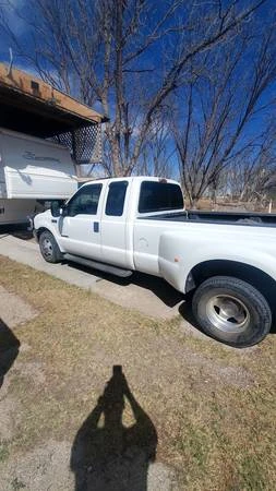 2000 Ford Super Duty 1st Gen - Image 2 of 9