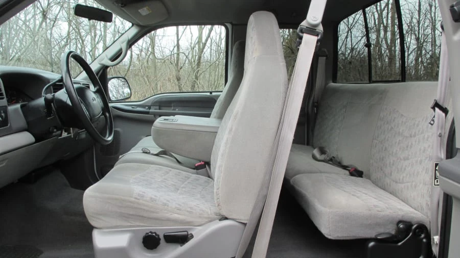 2000 Ford Super Duty 1st Gen - Image 4 of 20