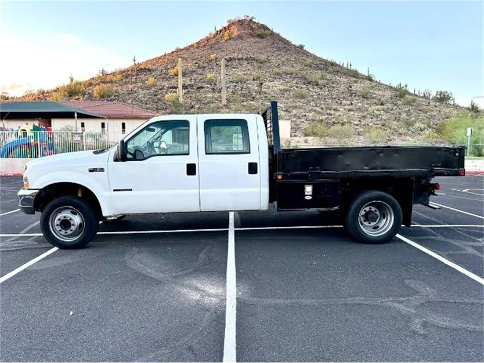 2000 Ford Super Duty 1st Gen - Image 8 of 25