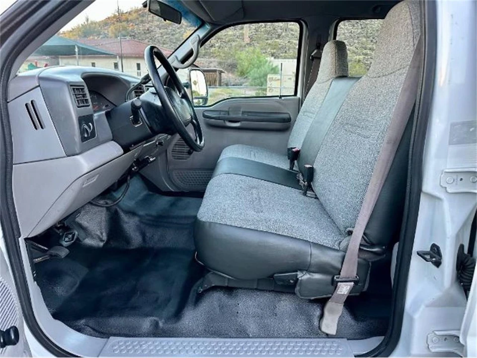 2000 Ford Super Duty 1st Gen - Image 6 of 25