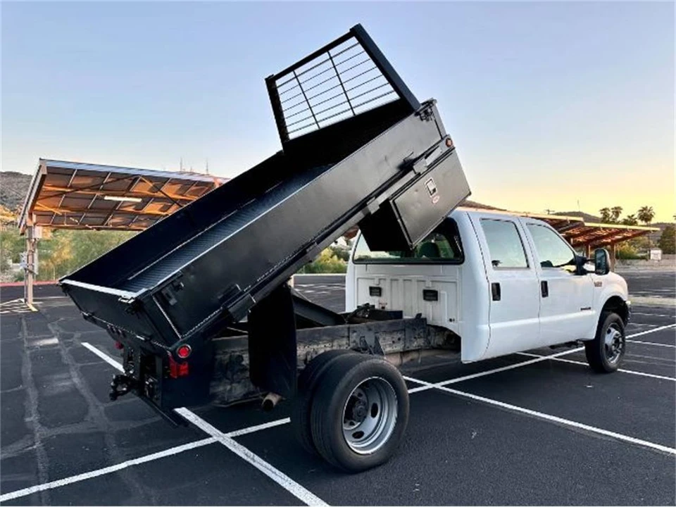 2000 Ford Super Duty 1st Gen - Image 14 of 25