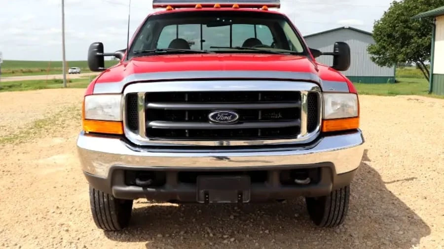 2000 Ford Super Duty 1st Gen - Image 11 of 19