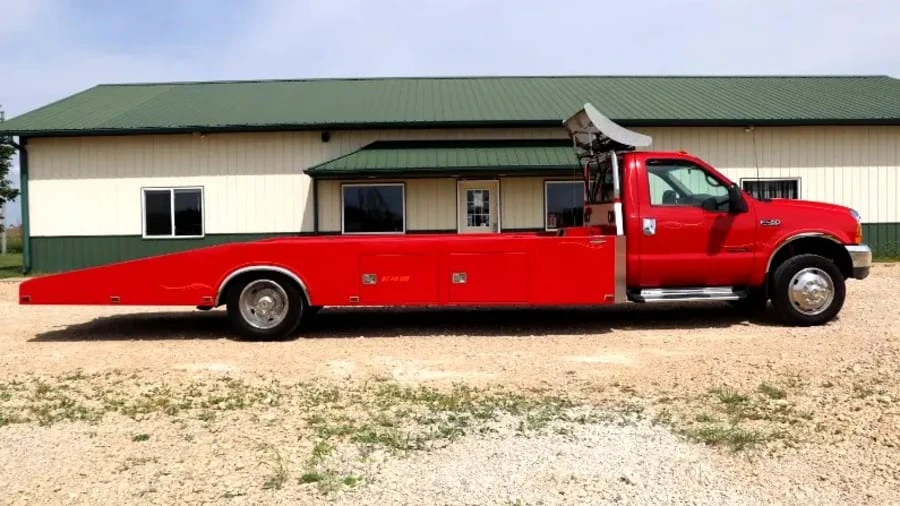 2000 Ford Super Duty 1st Gen - Image 2 of 19