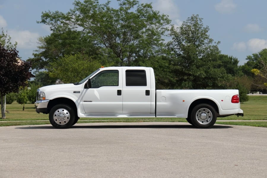 2000 Ford Super Duty 1st Gen - Image 11 of 31