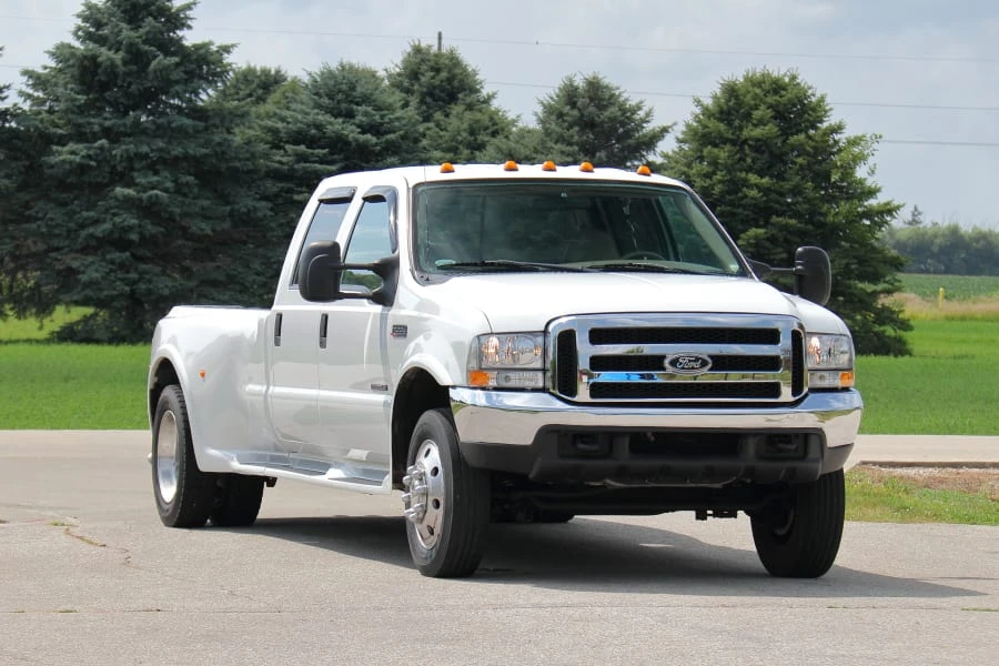 2000 Ford Super Duty 1st Gen - Image 9 of 31