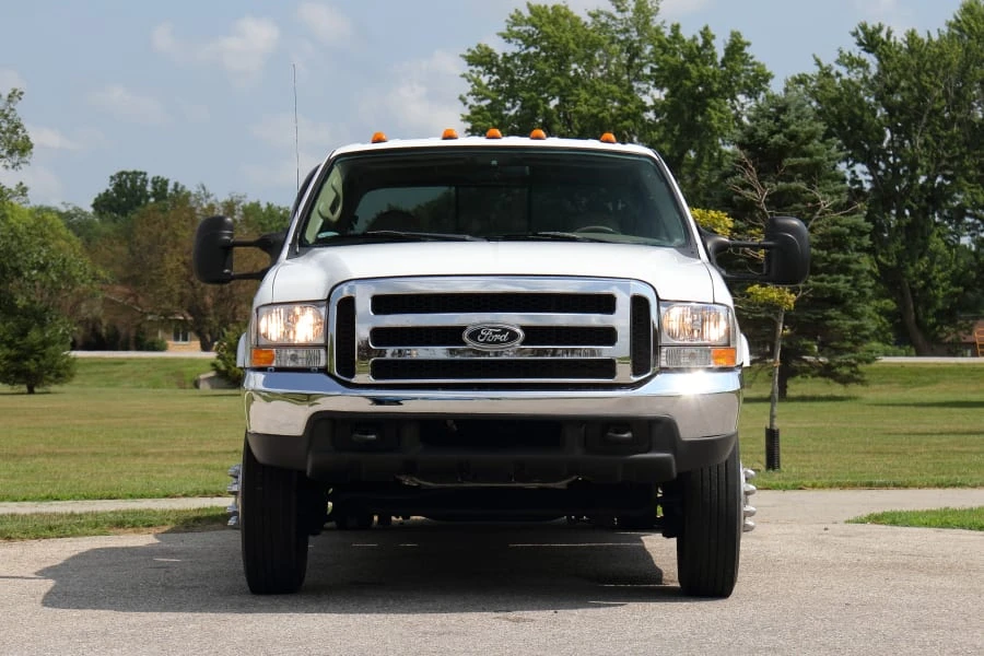 2000 Ford Super Duty 1st Gen - Image 4 of 31
