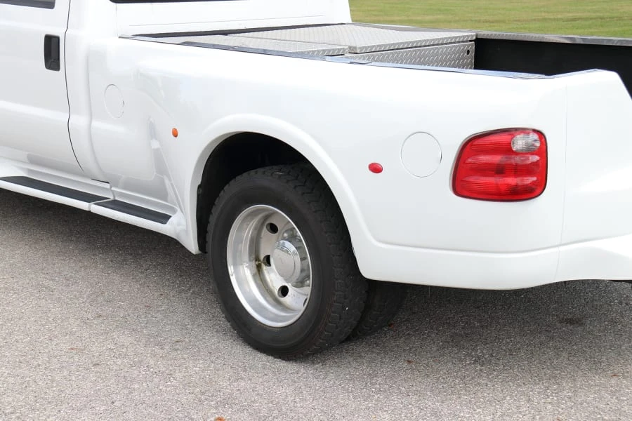 2000 Ford Super Duty 1st Gen - Image 17 of 31