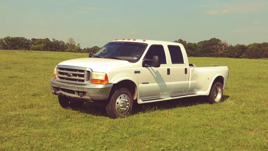 2000 Ford Super Duty 1st Gen - Image 3 of 19