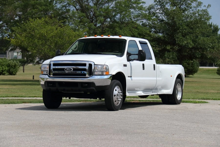 2000 Ford Super Duty 1st Gen - Image 10 of 31