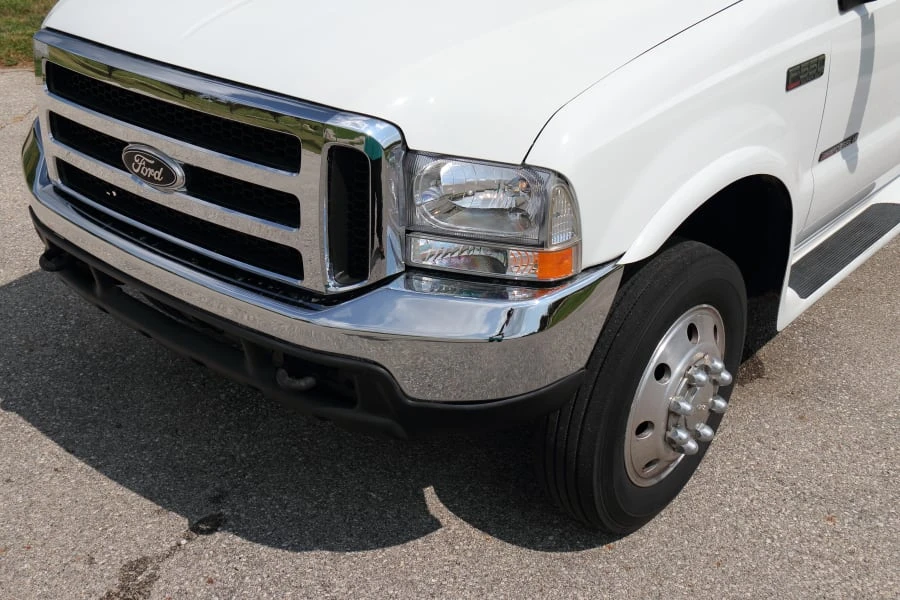 2000 Ford Super Duty 1st Gen - Image 18 of 31