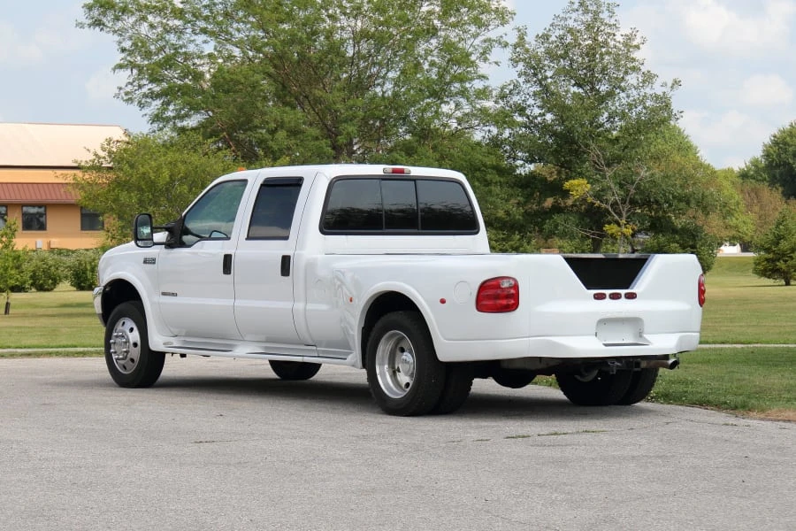 2000 Ford Super Duty 1st Gen - Image 7 of 31