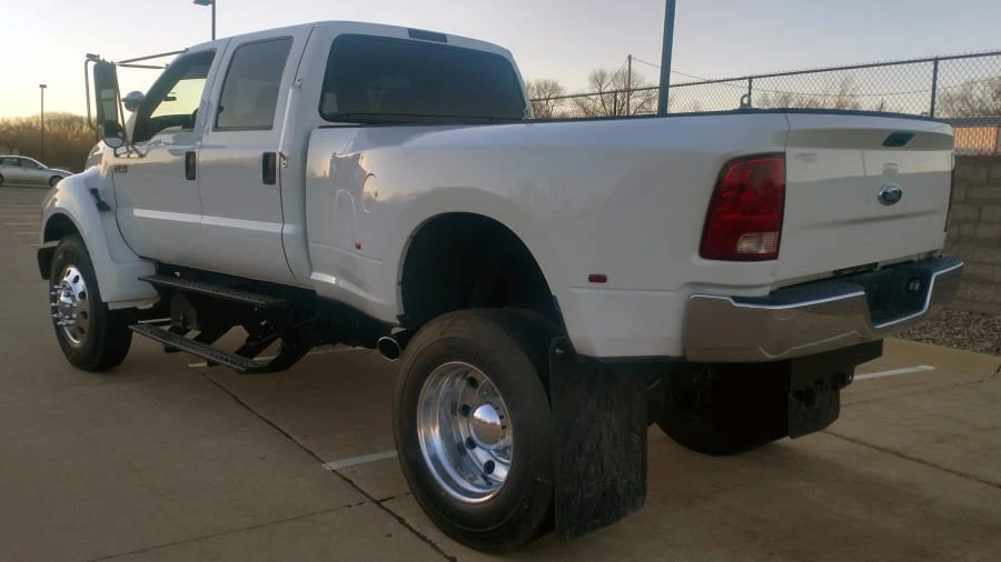 2000 Ford Super Duty 1st Gen - Image 3 of 12