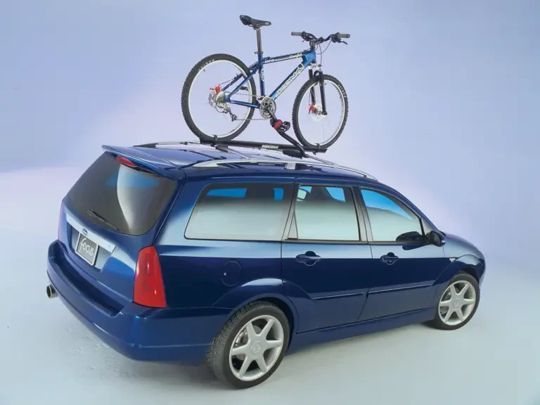 2000 Ford Focus 1st Gen - Image 3 of 3