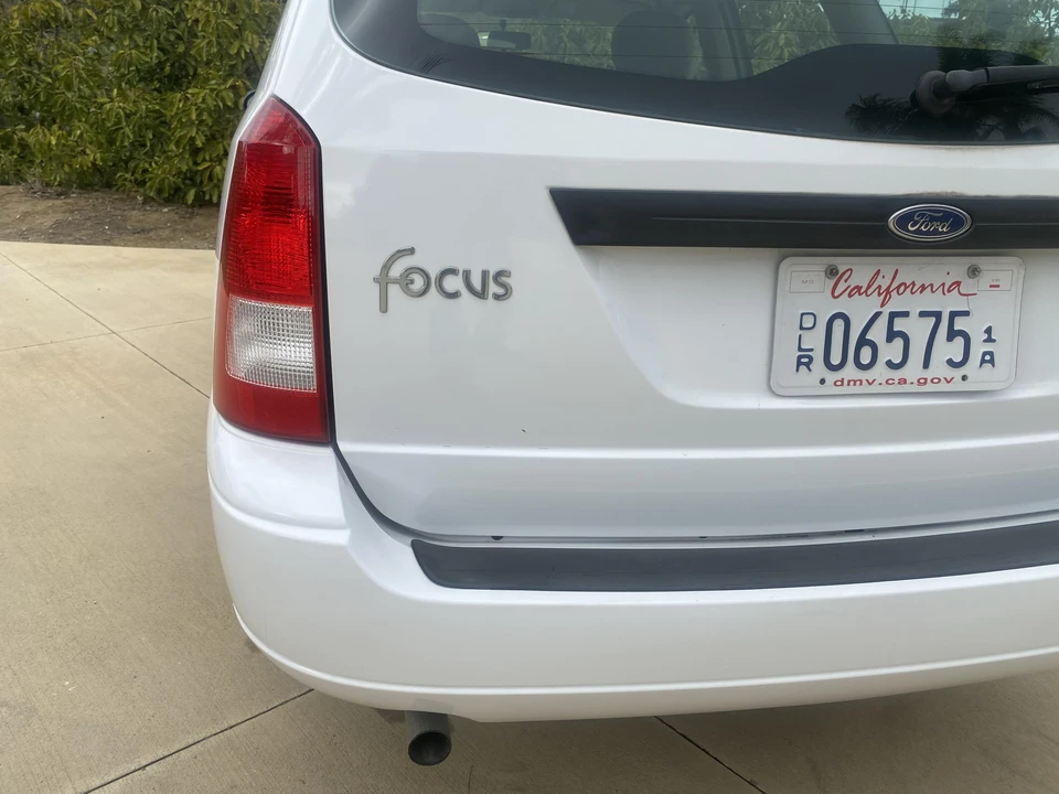 2000 Ford Focus 1st Gen - Image 26 of 31