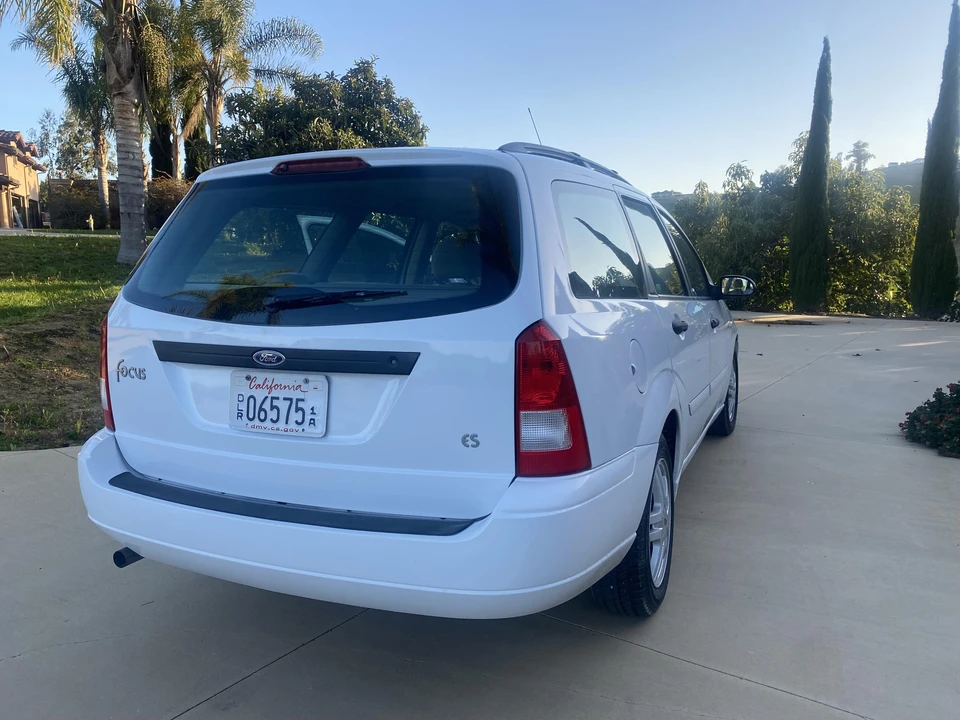 2000 Ford Focus 1st Gen - Image 15 of 31