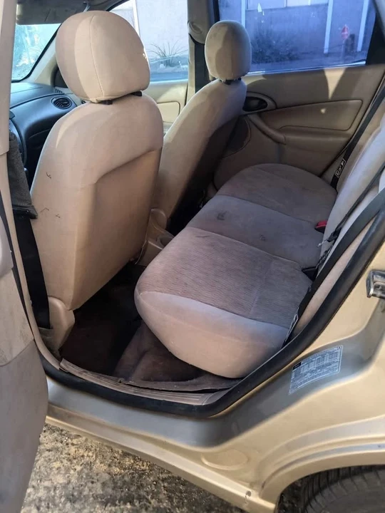 2000 Ford Focus 1st Gen - Image 6 of 6
