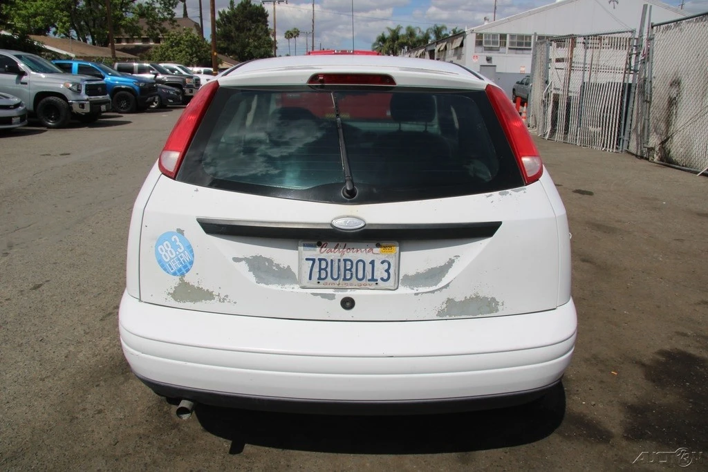 2000 Ford Focus 1st Gen - Image 6 of 24