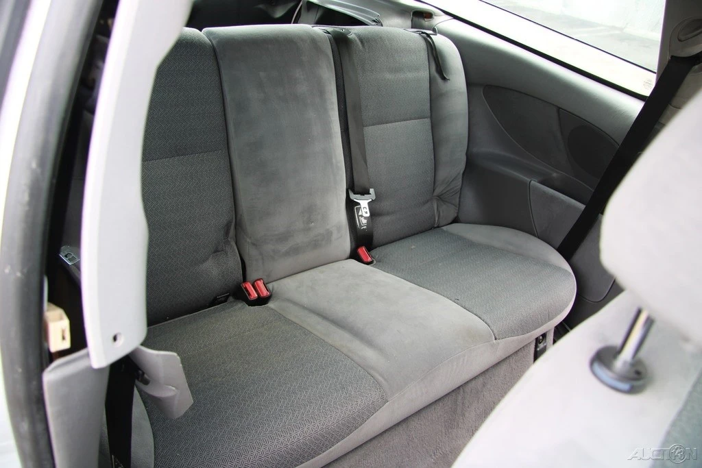 2000 Ford Focus 1st Gen - Image 23 of 24