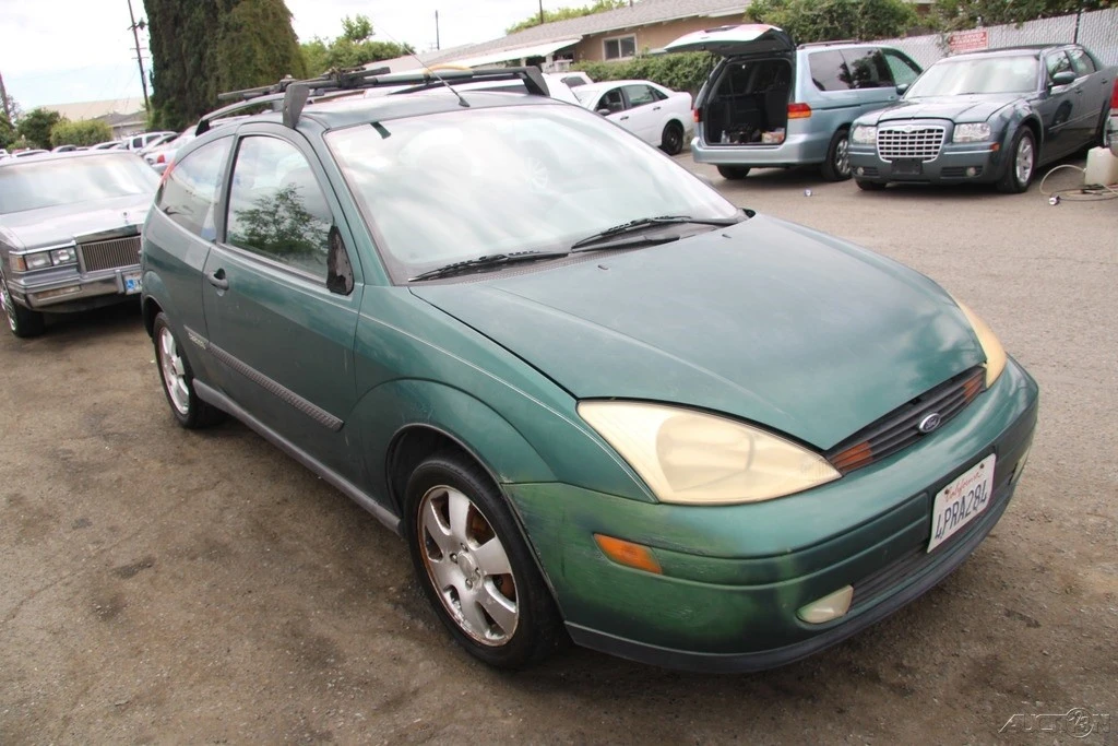 2000 Ford Focus 1st Gen - Image 10 of 24