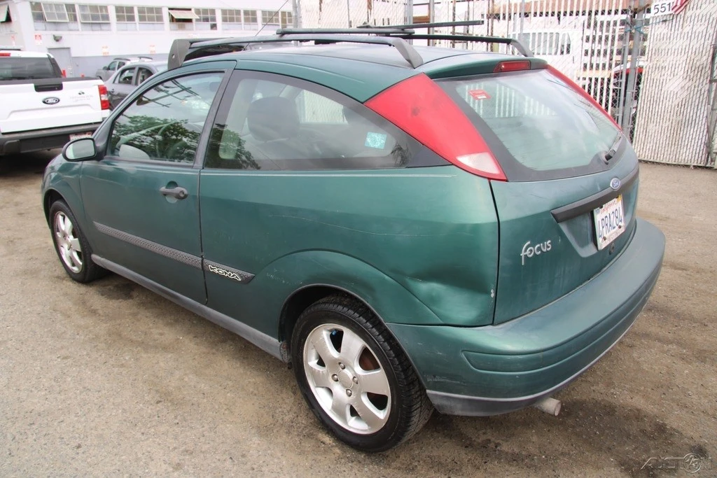 2000 Ford Focus 1st Gen - Image 5 of 24