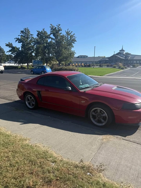 2000 Ford GT - Image 2 of 7