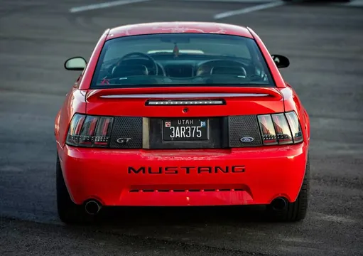 2000 Ford GT Coupe 2D