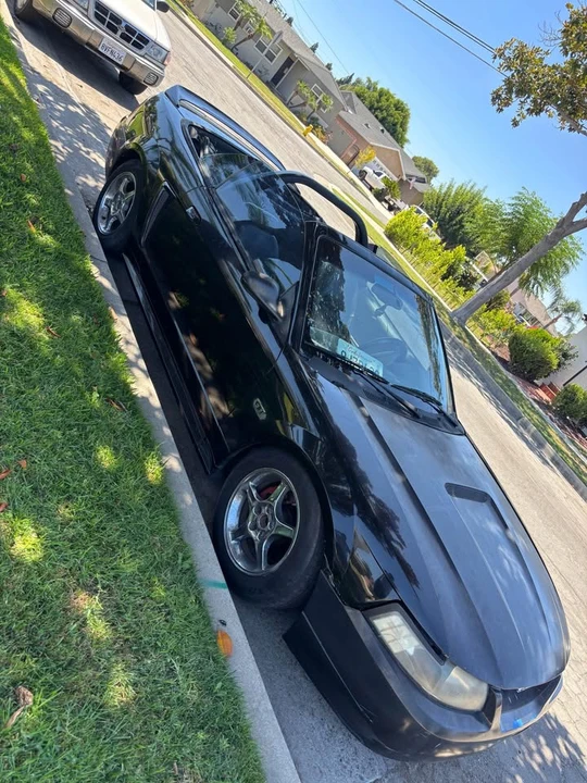 2000 Ford GT - Image 2 of 2
